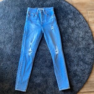 Wedgie Levi’s NWOT